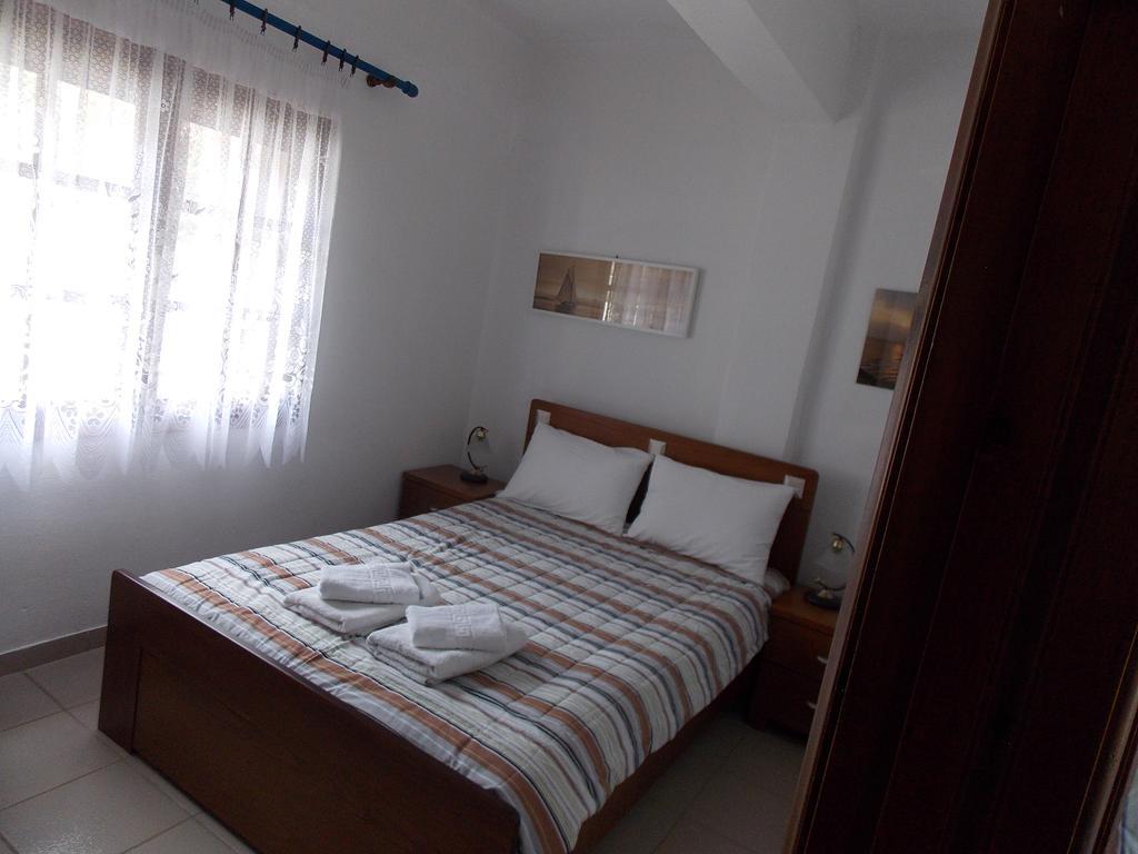 Helios Land Apartment Neos Marmaras Exterior photo