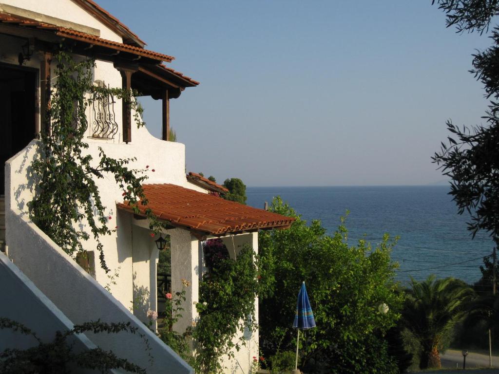 Helios Land Apartment Neos Marmaras Exterior photo