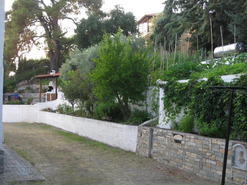 Helios Land Apartment Neos Marmaras Exterior photo