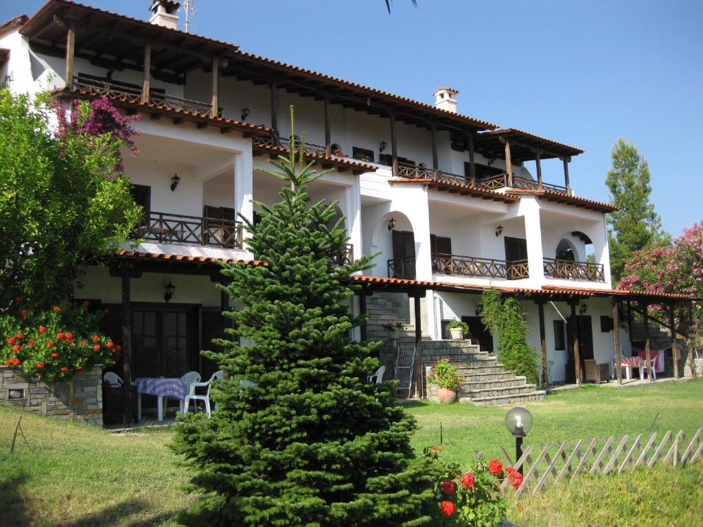 Helios Land Apartment Neos Marmaras Exterior photo