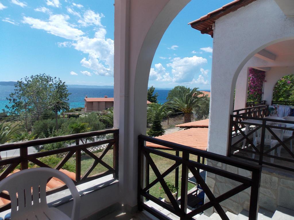 Helios Land Apartment Neos Marmaras Exterior photo